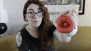 Intense Passion in Kissing Vibrator Sucking Review