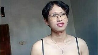 i cum hard in black bra n stockings on handkerchief shemale style