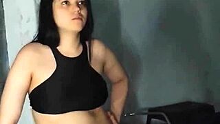 Petite Colombian Teen Deepthroats Rimjobs Like Pro Whore