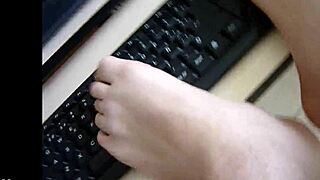 sexy feet tease keyboard and mouse fetish play