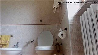 Spying on beautiful Chantal peeing