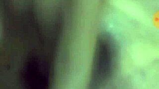 holy fuck, this pussy squirts water everywhere on webcam!