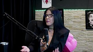 Leticia Braga surrenders pussy on sinuca table client wild ride