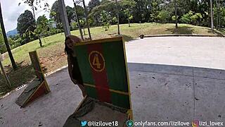 ¡Guard Discovers Me Fingering Pussy In Public Park Then Joins Wild Outdoor Fuck In Medellín!