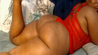 Thick Babyfaced African 18+ Hood Bitch Swallows Huge Cum!
