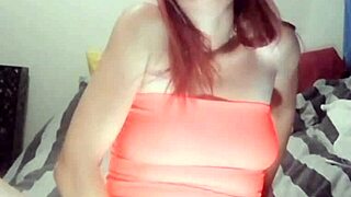 Watch Nympho Slut Fist Her Dripping Pussy to Explosive Squirts!