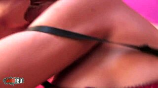 wanna fuck this nasty hot blonde arab slut super hard?? 😈