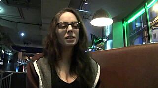 Wow English Pussy Exposed Public Upskirt!