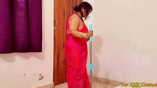 Caught Beautiful Maid In Steamy Rough Session