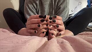 Artemisia Love Enjoys Feet And Hands