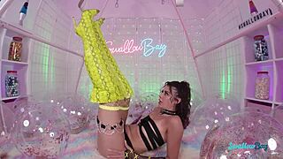 Big cock tears slutty pussy apart
