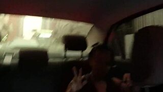 Beach massage with laughs and orgasms for Anazinha