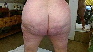 dawnskye1962 update with kris spreading ass