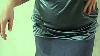 bokep indo terbaru ngentotin cewek pantat gede