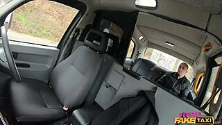 i love to fuck married men in my taxi