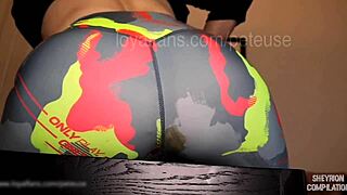 Leggings Farts Video