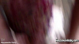 Spunky wife gets spunk all over her face