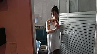 I fuck my friend after shower