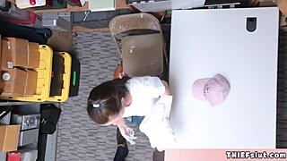 ellen page lookalike shoplifter gets her pussy rough fucked
