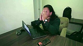 Meu chefe tava estressado e eu ajudei ele se acalmar