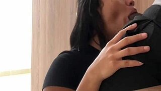 I love sucking bbc -amateur couple- nysdel