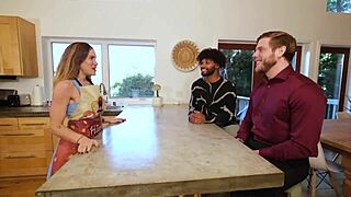 curvy slut gets double penetration and squirts