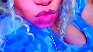 Angelg Teases Viewers With Playful Webcam Moves