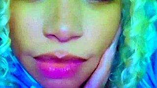 Angelg Teases Viewers With Playful Webcam Moves