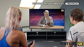 Така че, тази руска MILF от mature4k копнееше за еякулация, мислейки че е краят