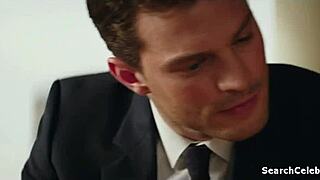 Ali te Dakota Johnsonine gole bondage scene vznemirjajo?