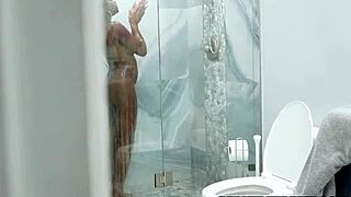 Ebony mostohaanya elkapja fiatal 18+ fiát maszturbálás közben a hálószobában