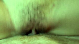 Het Asiatisk Brud Slarvar På Kuk, Rider Vit Kukmaskin I Bangkok Express.