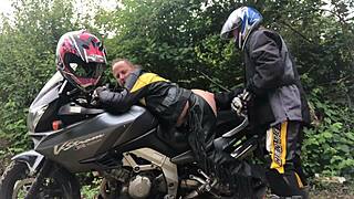 Nymphofist Gay Biker Tar Ekstrem Anal Fist Hard!