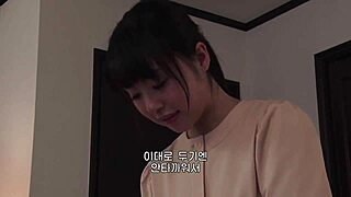 마사지 숍에서 한국 베이비가 미쳐 날뛰어, 오 예!