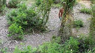 Vadim Romanov krijgt blowjob op enorme lul in gay cruising bos