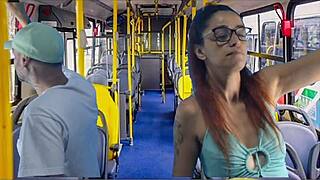 मैन, मैंने देखा स्टूडेंट को बस में पब्लिक में ग्रोप्ड और बंग्ड किया, नजर नहीं हट सकी!