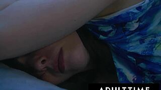 Voksentid - Fødsels historie til gravid Casey Calvert fistet av leger