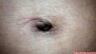 Yo, az indiai terhes szomszédasszony lovagol rajtam, de visszatartja az orgazmust