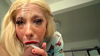 Adakah Kenzie Reeves suka jilat dan kongkek batang tetek besar, telan batang monster?