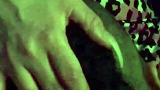 Zes amateur kerels gangbangen vieze mama Sandra V in doggystyle en rijden. Kerstmis kwam vroeg voor haar dikke kont.