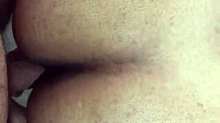 Tunnepitoinen matka ulkoilmakohtausten kautta isoilla tisseillä ja perseellä Xvideolla