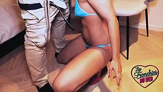 Joy Magnifique bruna prende inculata in lingerie stile troia